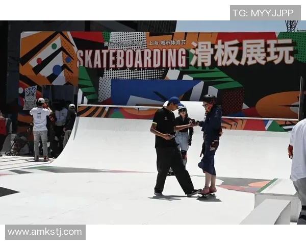 上海滑板队中路突破的成功与不足分析及未来发展方向探讨 上海滑板队中路突破的成功与不足分析及未来发展方向探讨