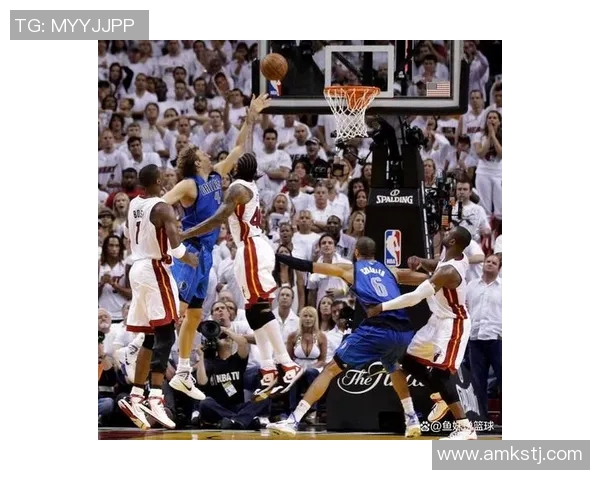 2006年NBA总决赛热火与小牛的巅峰对决回顾与精彩瞬间分析